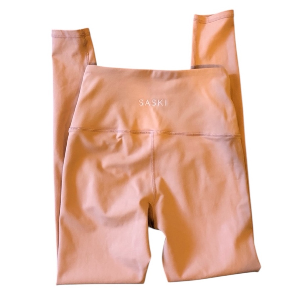 Saski Collection High Waisted leggings
dusty pink S 7/8 lenght athletic gym